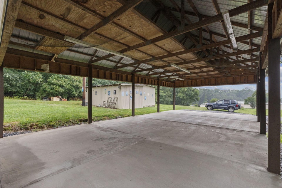 Photo #7: 281 Willis Road