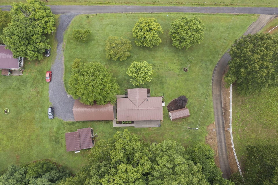 Photo #26: 281 Willis Road