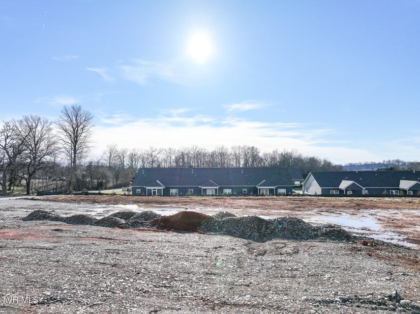 Photo #5: 205 Presidential Drive