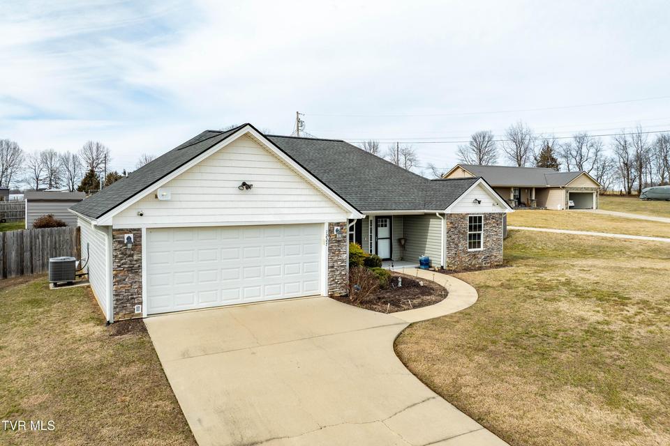 Photo #4: 1227 Quaker Run