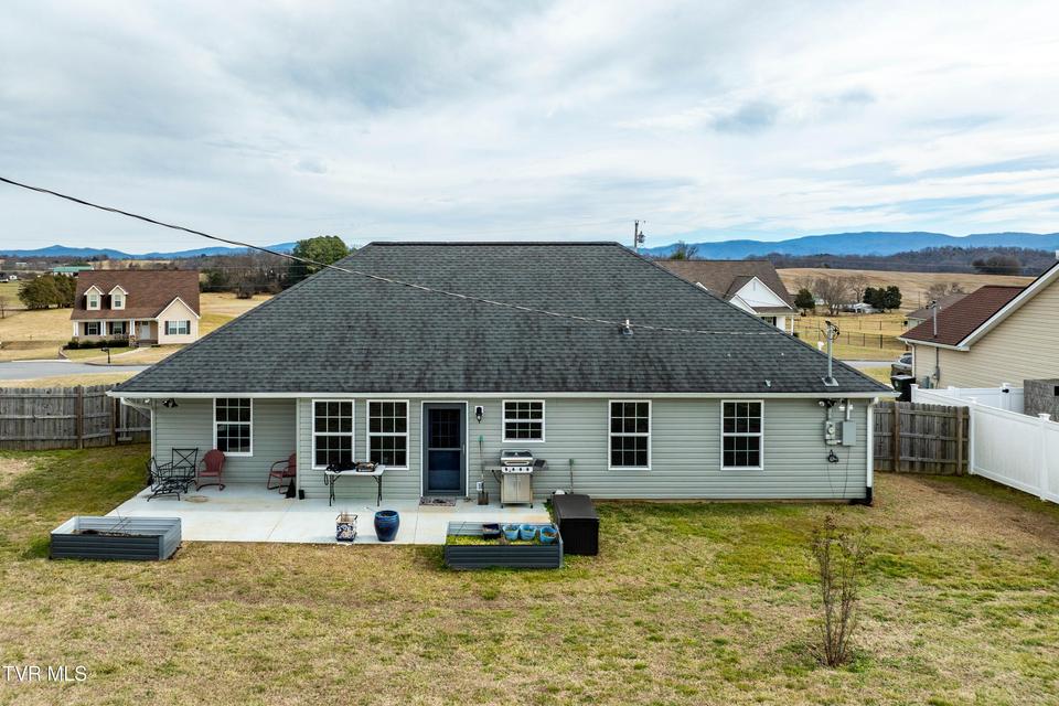 Photo #39: 1227 Quaker Run