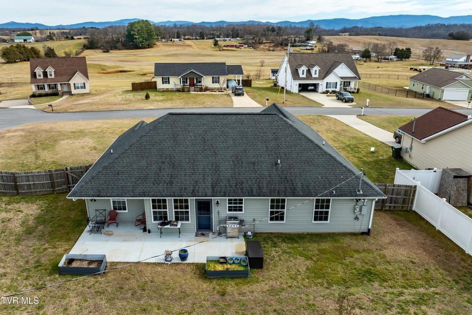 Photo #40: 1227 Quaker Run