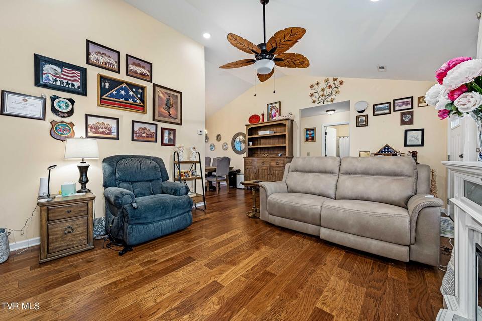 Photo #17: 1227 Quaker Run