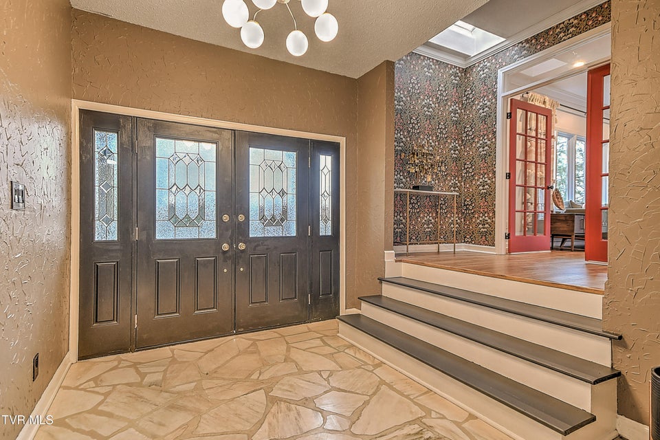 Photo #7: 149 Kingsbridge 