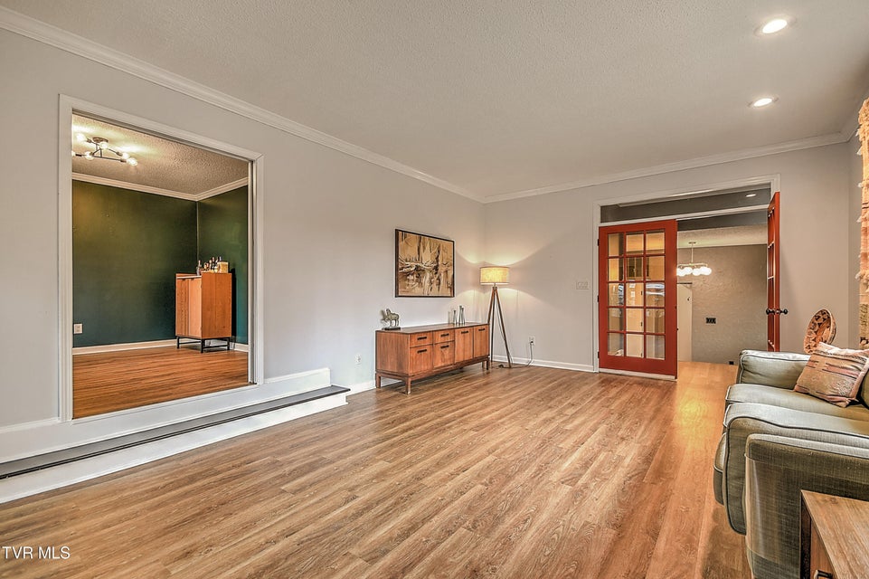 Photo #13: 149 Kingsbridge 