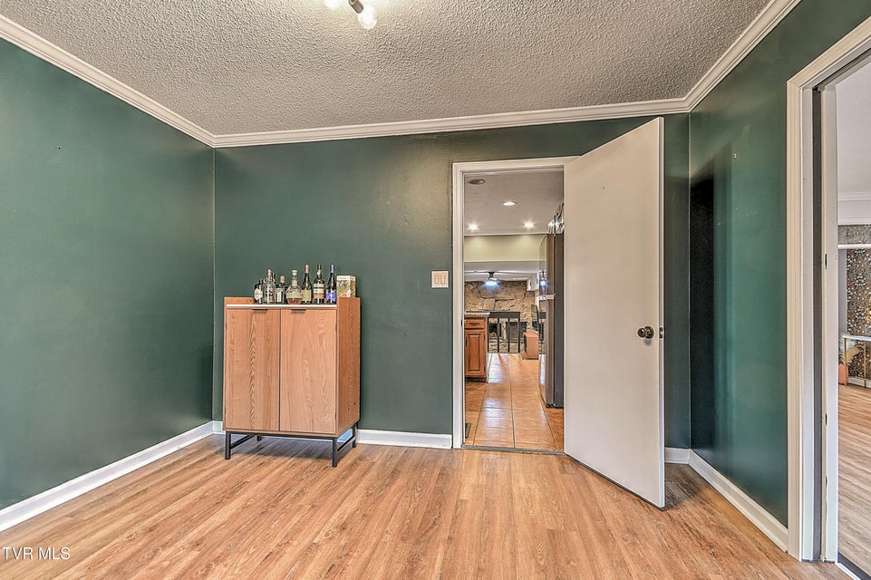 Photo #16: 149 Kingsbridge 