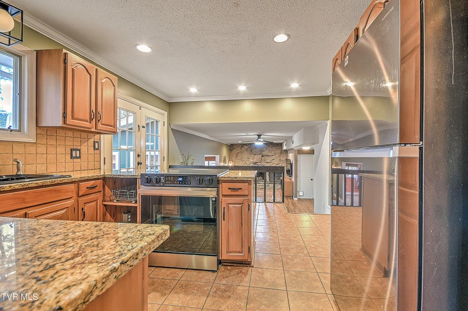 Photo #19: 149 Kingsbridge 