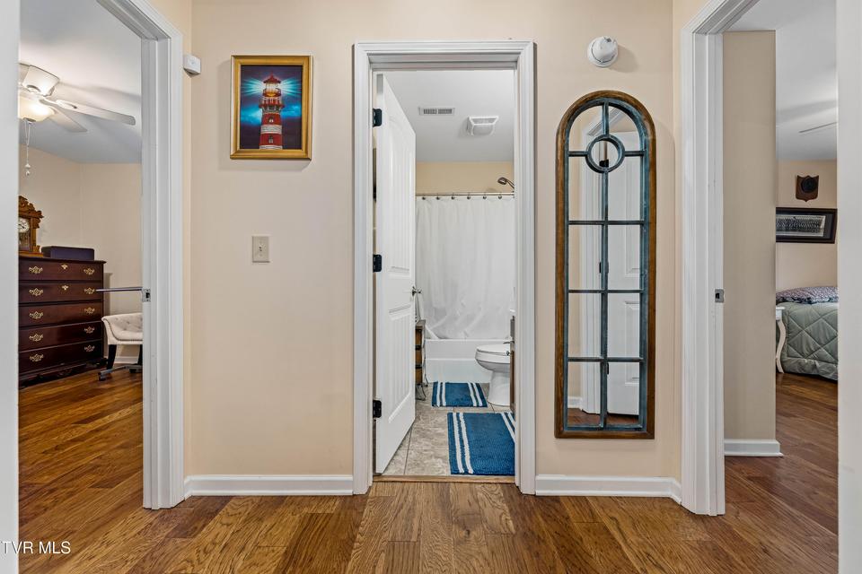 Photo #25: 1227 Quaker Run