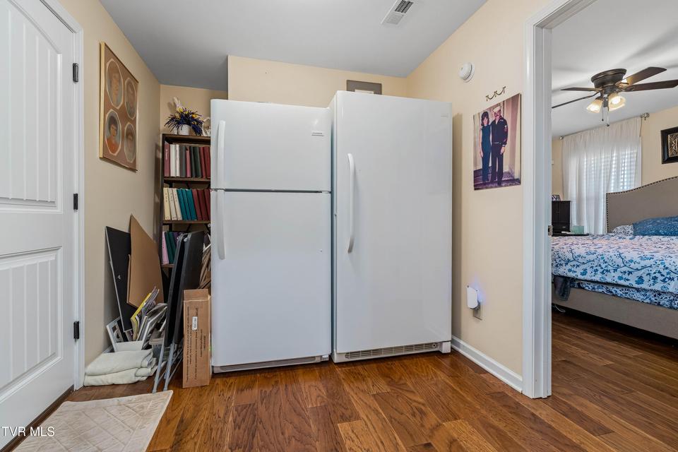 Photo #31: 1227 Quaker Run