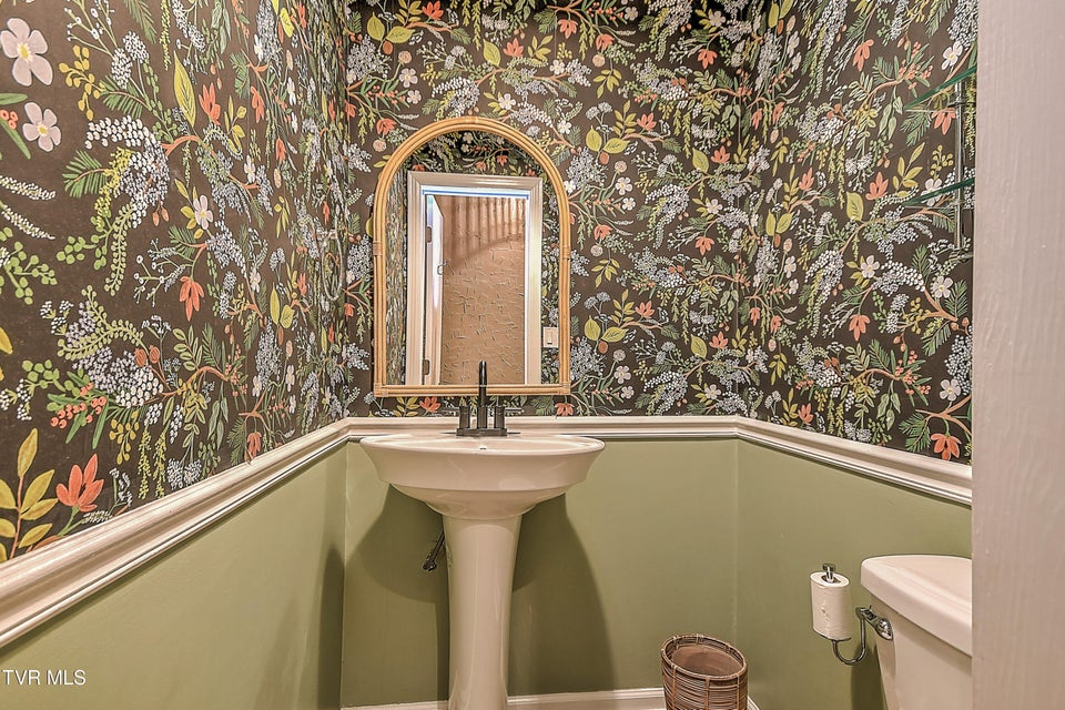 Photo #35: 149 Kingsbridge 