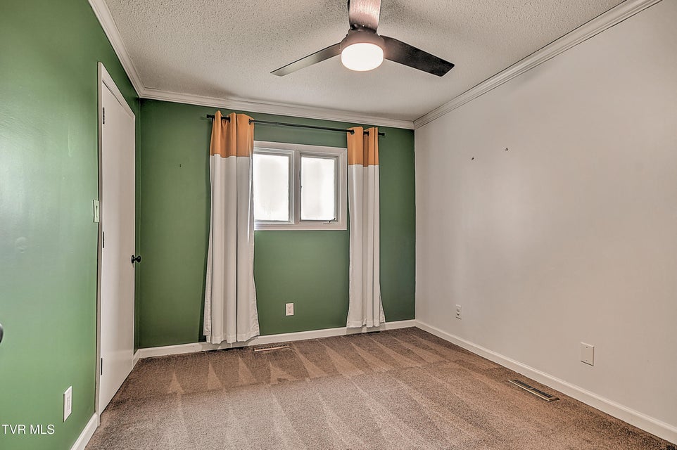 Photo #36: 149 Kingsbridge 