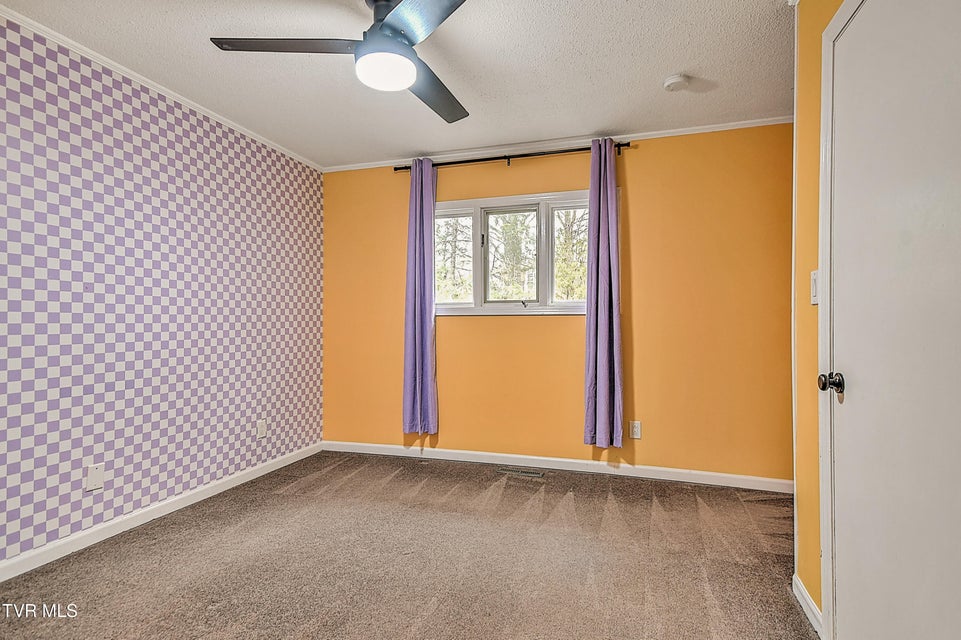 Photo #39: 149 Kingsbridge 