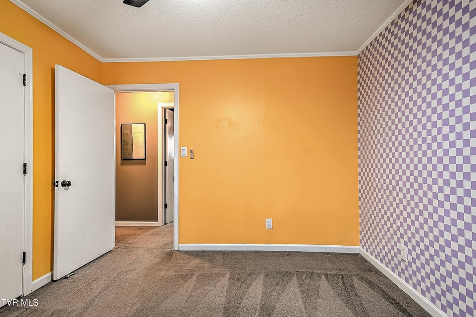 Photo #42: 149 Kingsbridge 