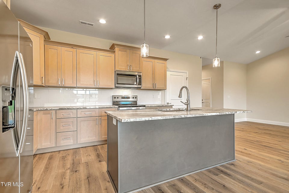 Photo #13: 185 Red Tail Ridge