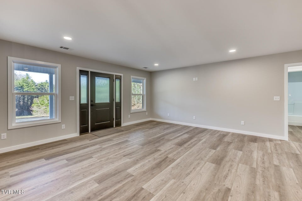 Photo #11: 1105 Laurelwood Lane