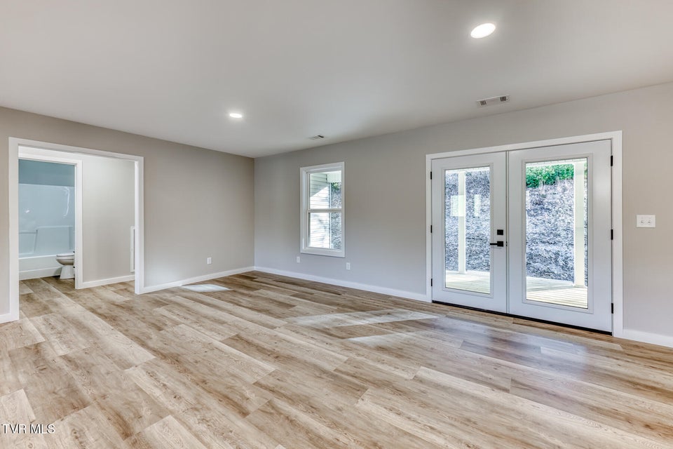 Photo #13: 1105 Laurelwood Lane