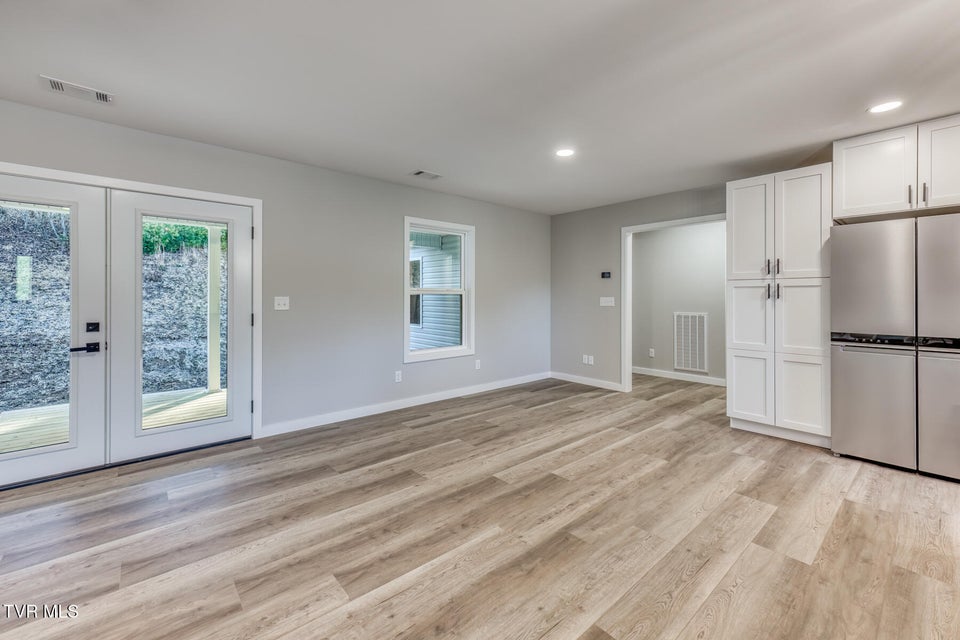 Photo #14: 1105 Laurelwood Lane