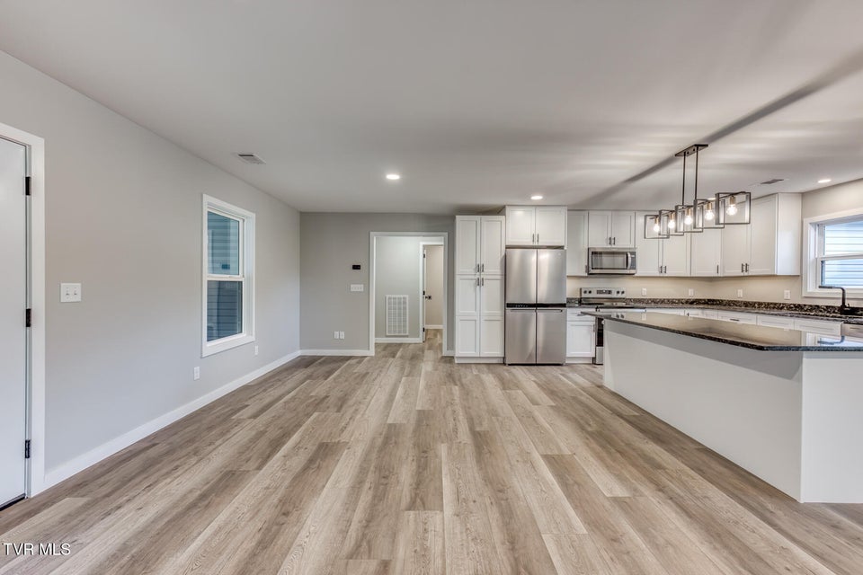 Photo #15: 1105 Laurelwood Lane