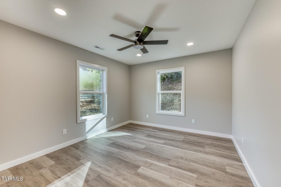 Photo #42: 1105 Laurelwood Lane