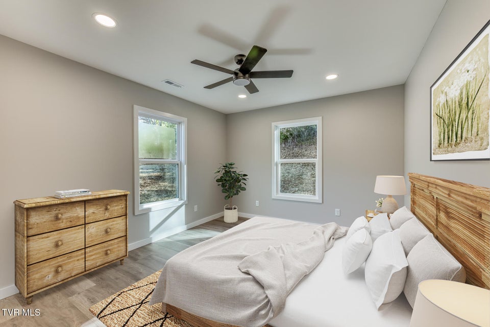 Photo #43: 1105 Laurelwood Lane