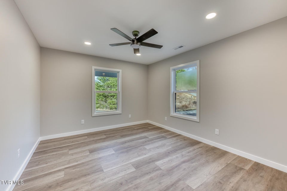 Photo #47: 1105 Laurelwood Lane