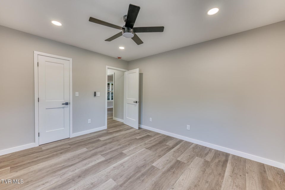 Photo #50: 1105 Laurelwood Lane