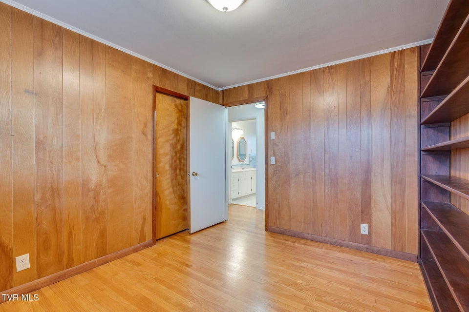 Photo #22: 817 Mimosa Drive