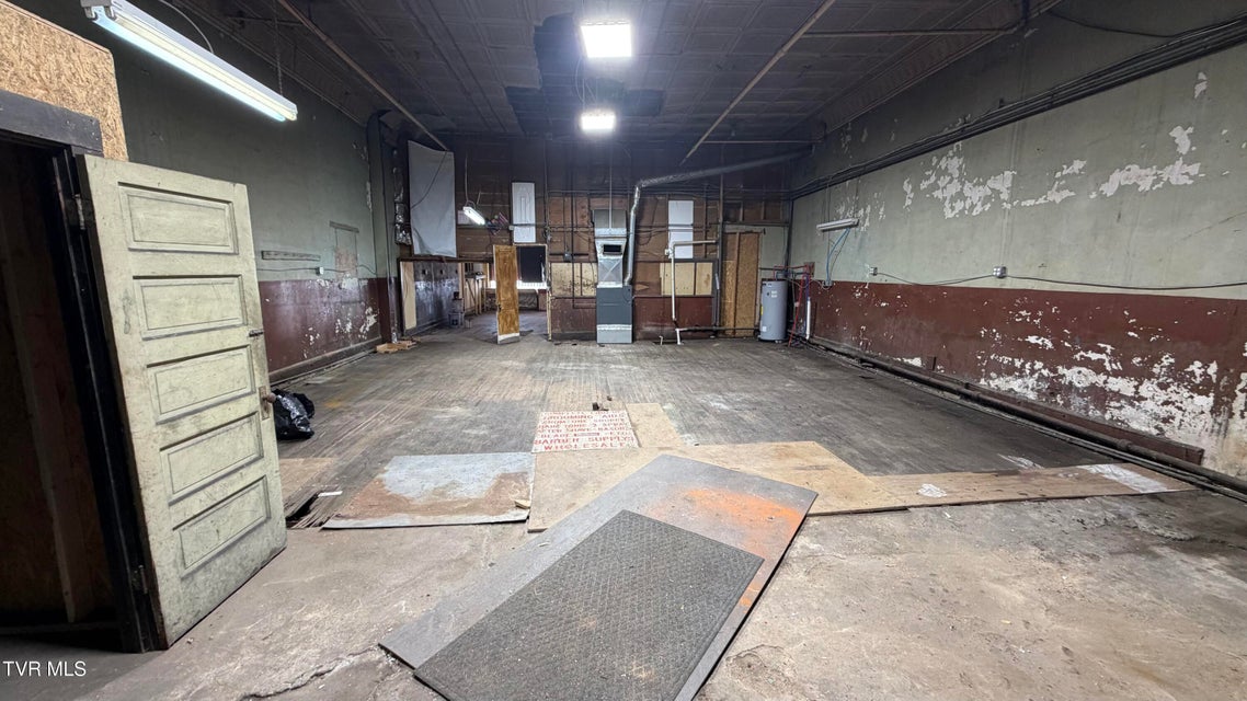 Photo #4: 104 Main Street