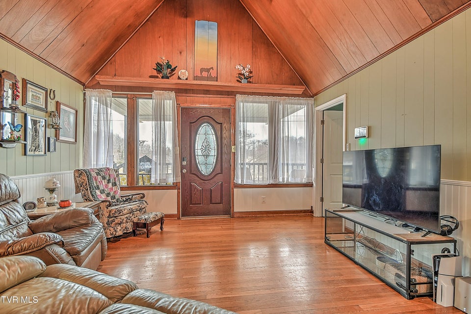 Photo #9: 10342 Redwood Circle