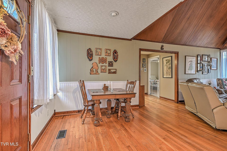 Photo #12: 10342 Redwood Circle