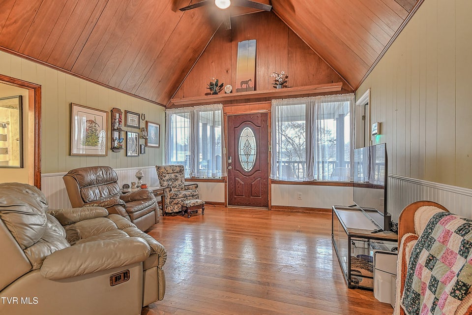 Photo #23: 10342 Redwood Circle