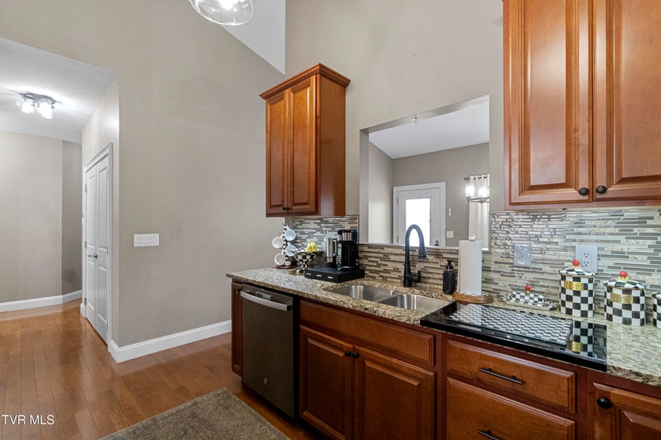 Photo #11: 132 Southridge Drive