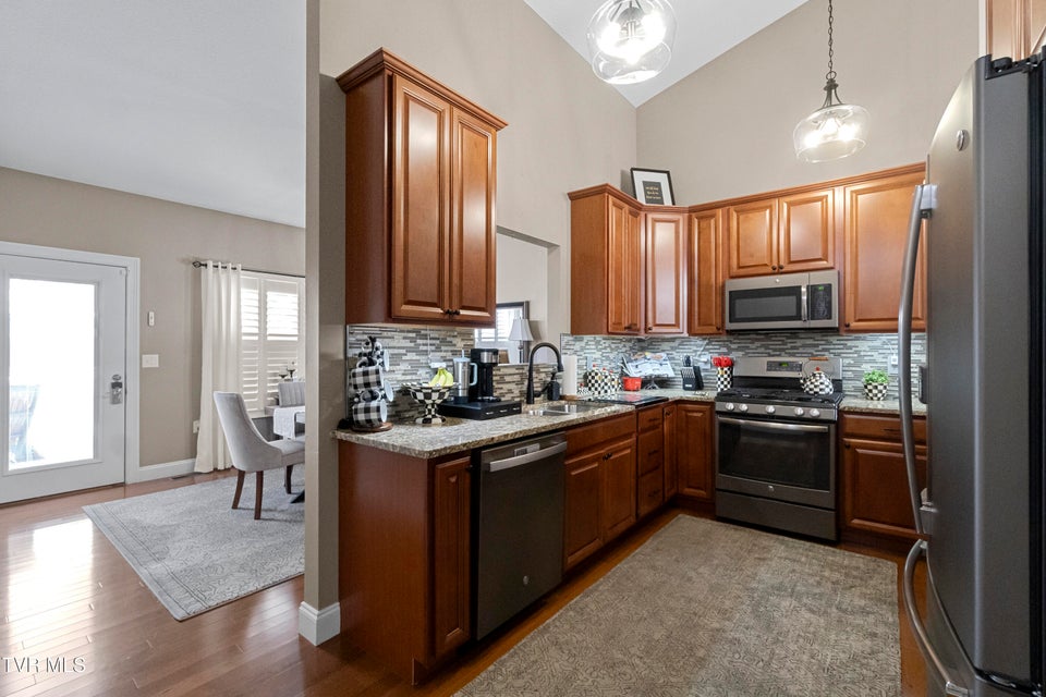 Photo #13: 132 Southridge Drive