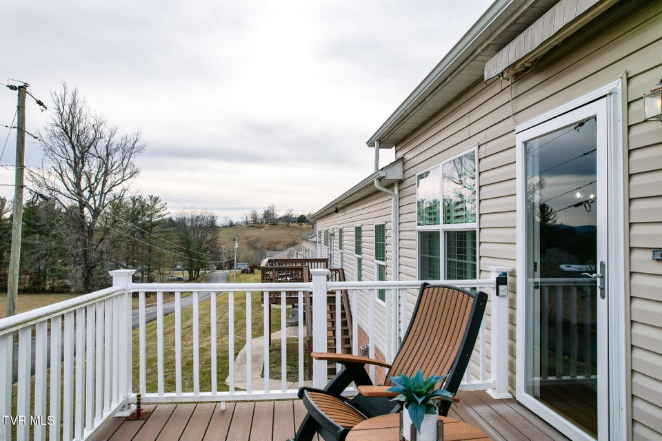 Photo #34: 132 Southridge Drive