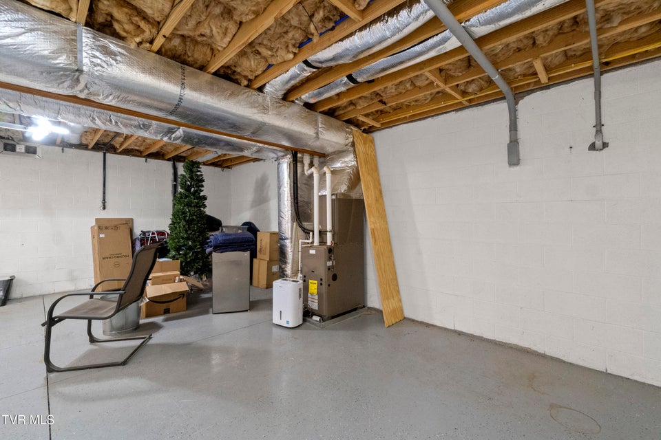 Photo #40: 132 Southridge Drive