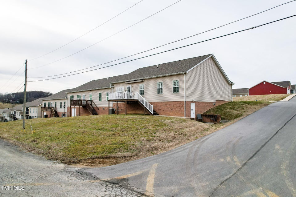 Photo #44: 132 Southridge Drive