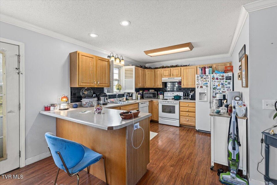 Photo #20: 1069 Snowden Terrace