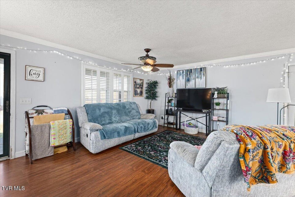 Photo #14: 1069 Snowden Terrace