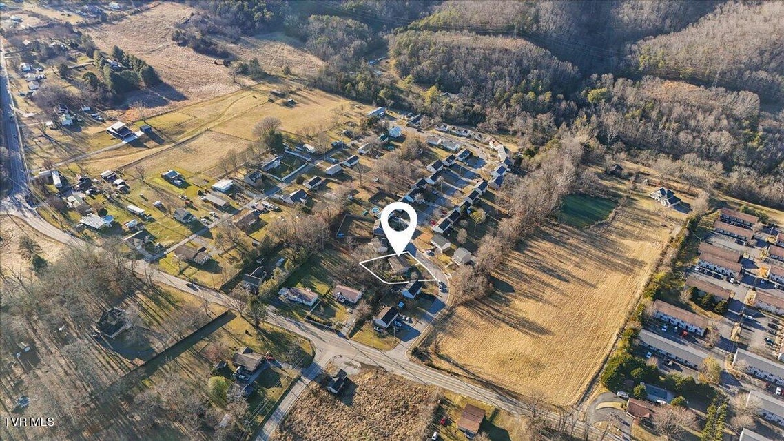 Photo #26: 1069 Snowden Terrace