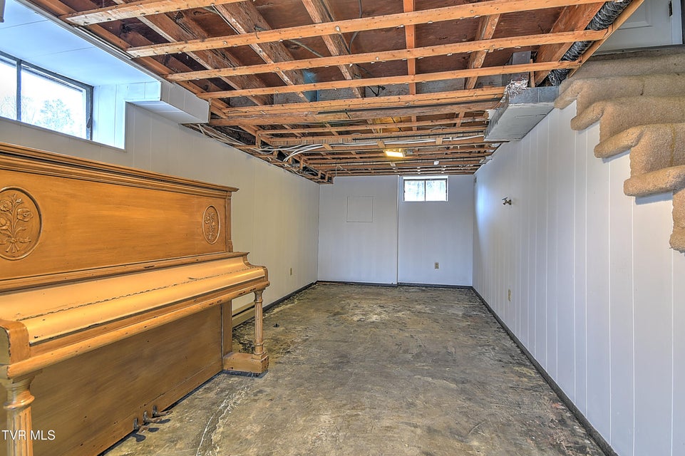 Photo #34: 10342 Redwood Circle