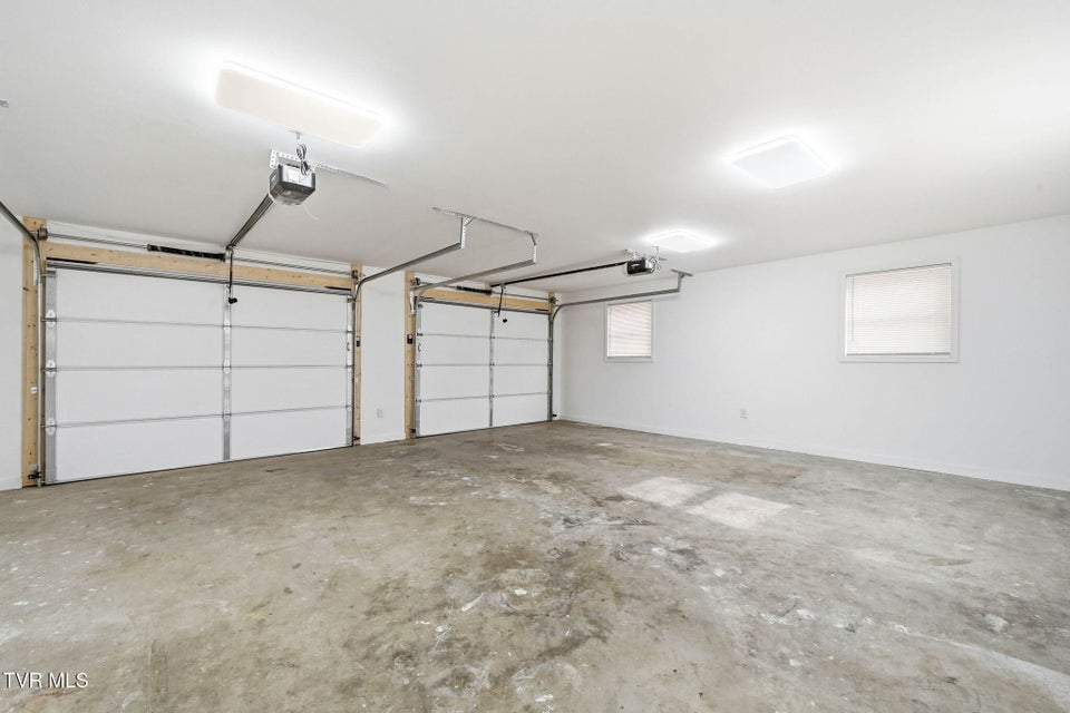 Photo #21: 68 Harold Cemetery Road