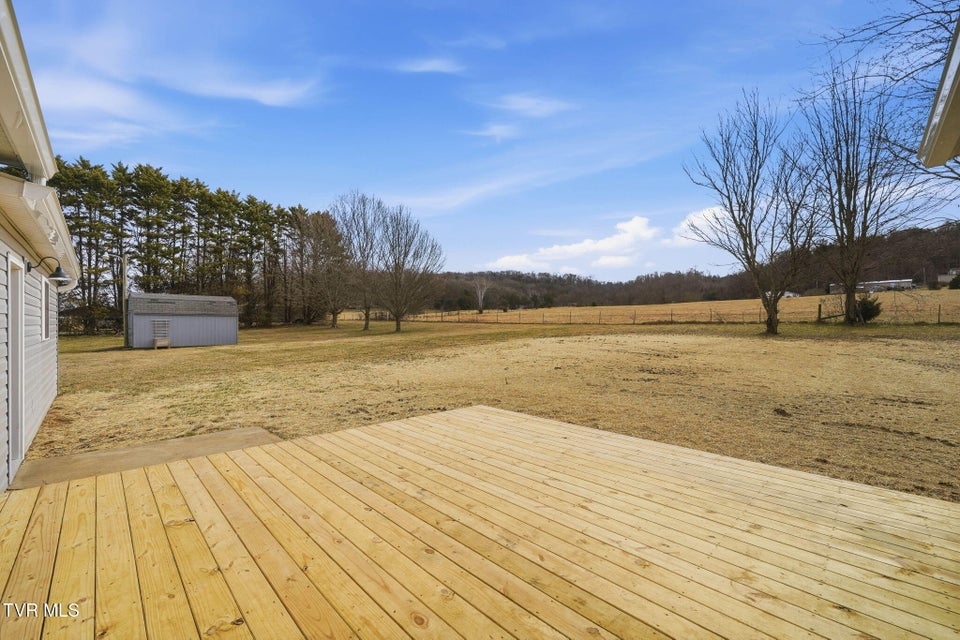 Photo #23: 68 Harold Cemetery Road