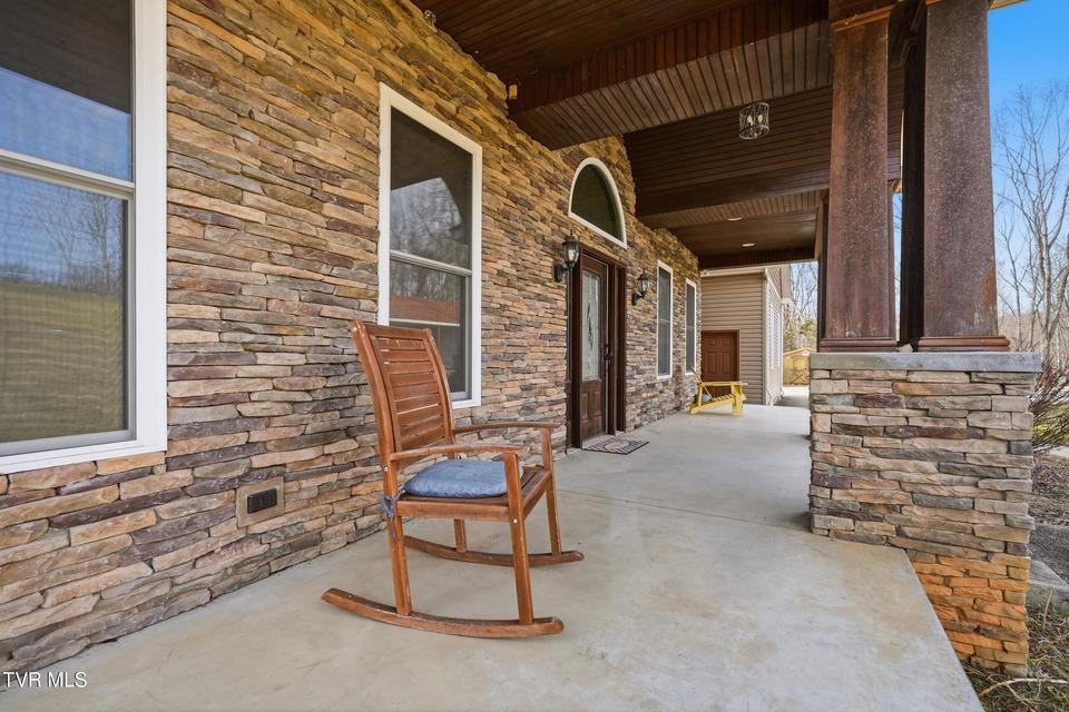 Photo #7: 290 Spyglass Drive