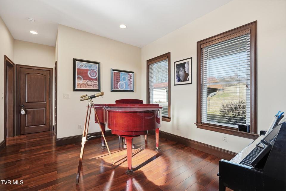 Photo #14: 290 Spyglass Drive