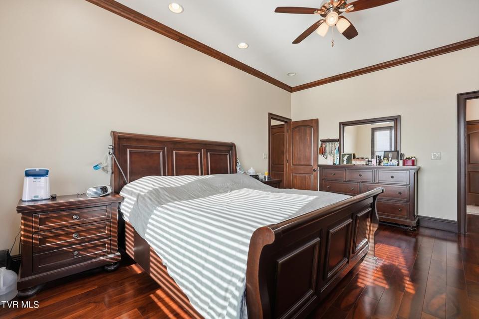 Photo #21: 290 Spyglass Drive