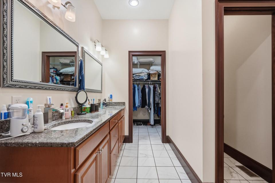 Photo #23: 290 Spyglass Drive