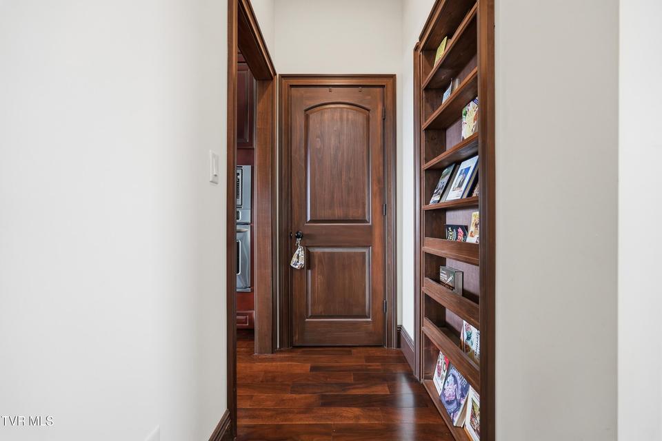 Photo #31: 290 Spyglass Drive