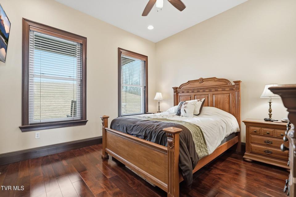 Photo #32: 290 Spyglass Drive