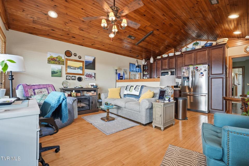 Photo #48: 290 Spyglass Drive