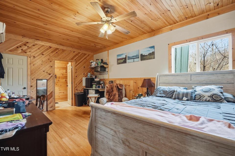 Photo #59: 290 Spyglass Drive